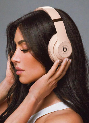 Beats Studio Pro x Kim Kardashian Moon