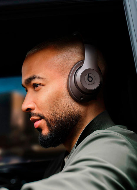 Beats Studio Pro Negro